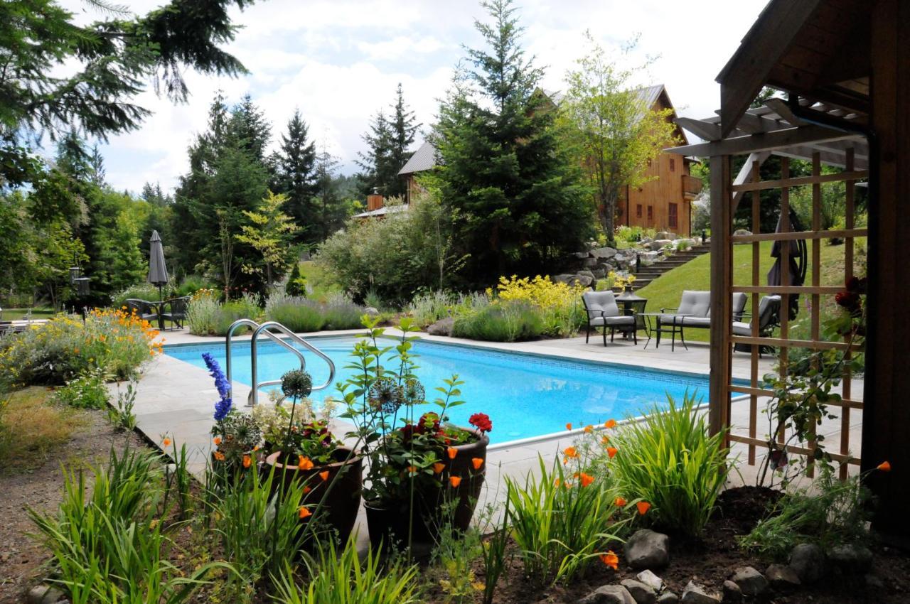 Wetherly Inn & Spa Ganges Bagian luar foto
