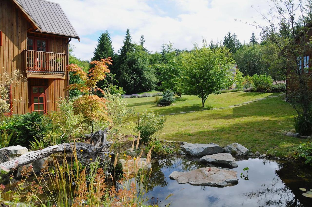 Wetherly Inn & Spa Ganges Bagian luar foto