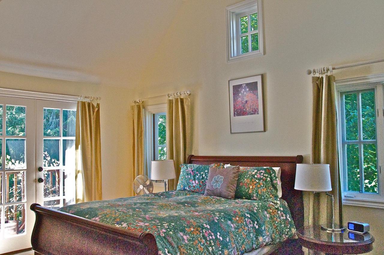 Wetherly Inn & Spa Ganges Bagian luar foto