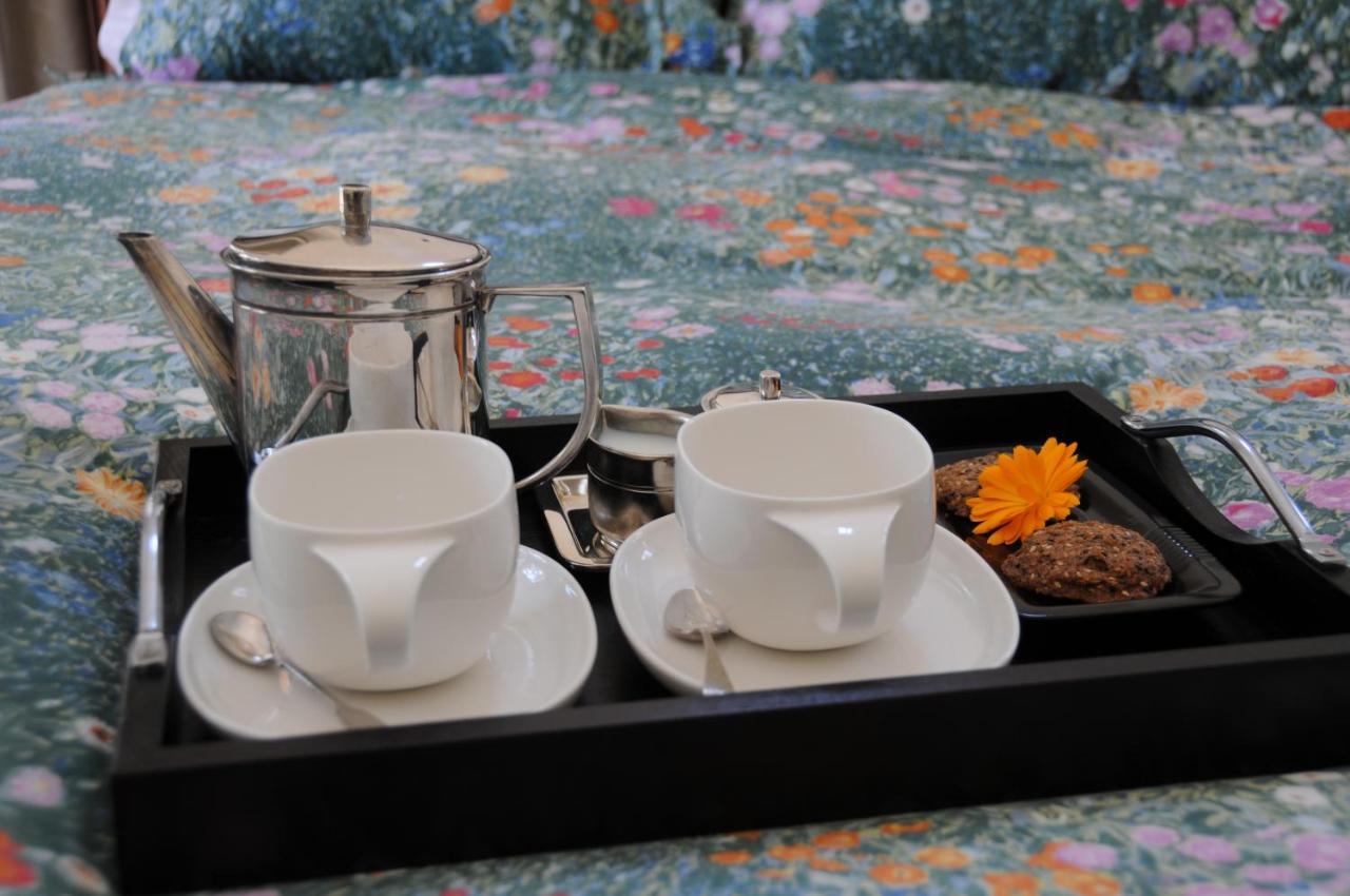 Wetherly Inn & Spa Ganges Bagian luar foto